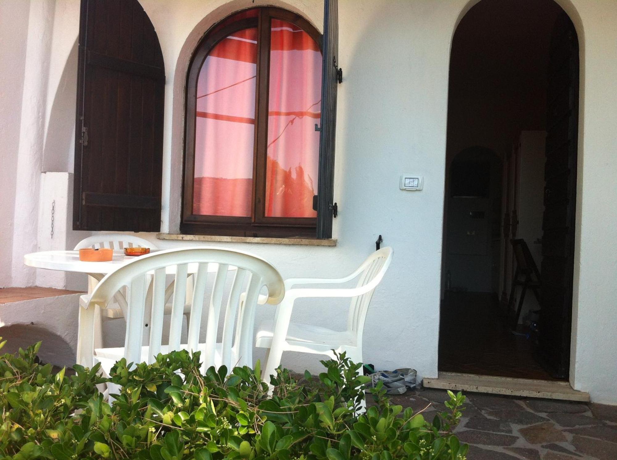 Hotel Cala Di Mola Порт-Аццурро Экстерьер фото