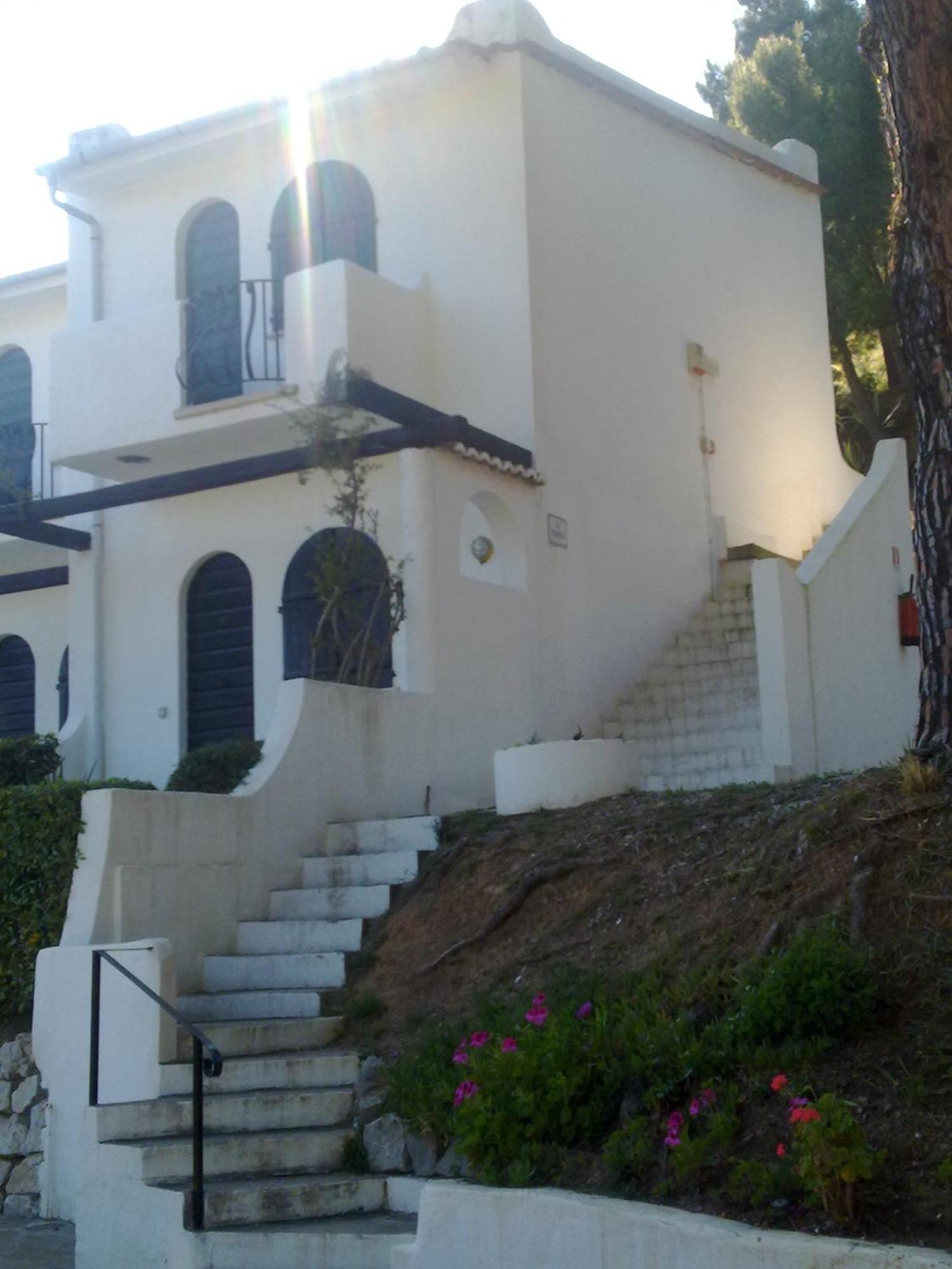 Hotel Cala Di Mola Порт-Аццурро Номер фото