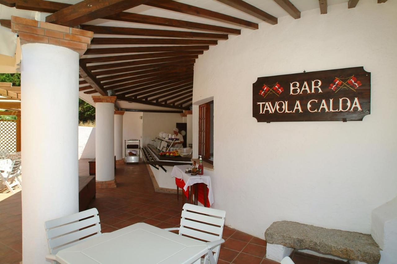Hotel Cala Di Mola Порт-Аццурро Экстерьер фото